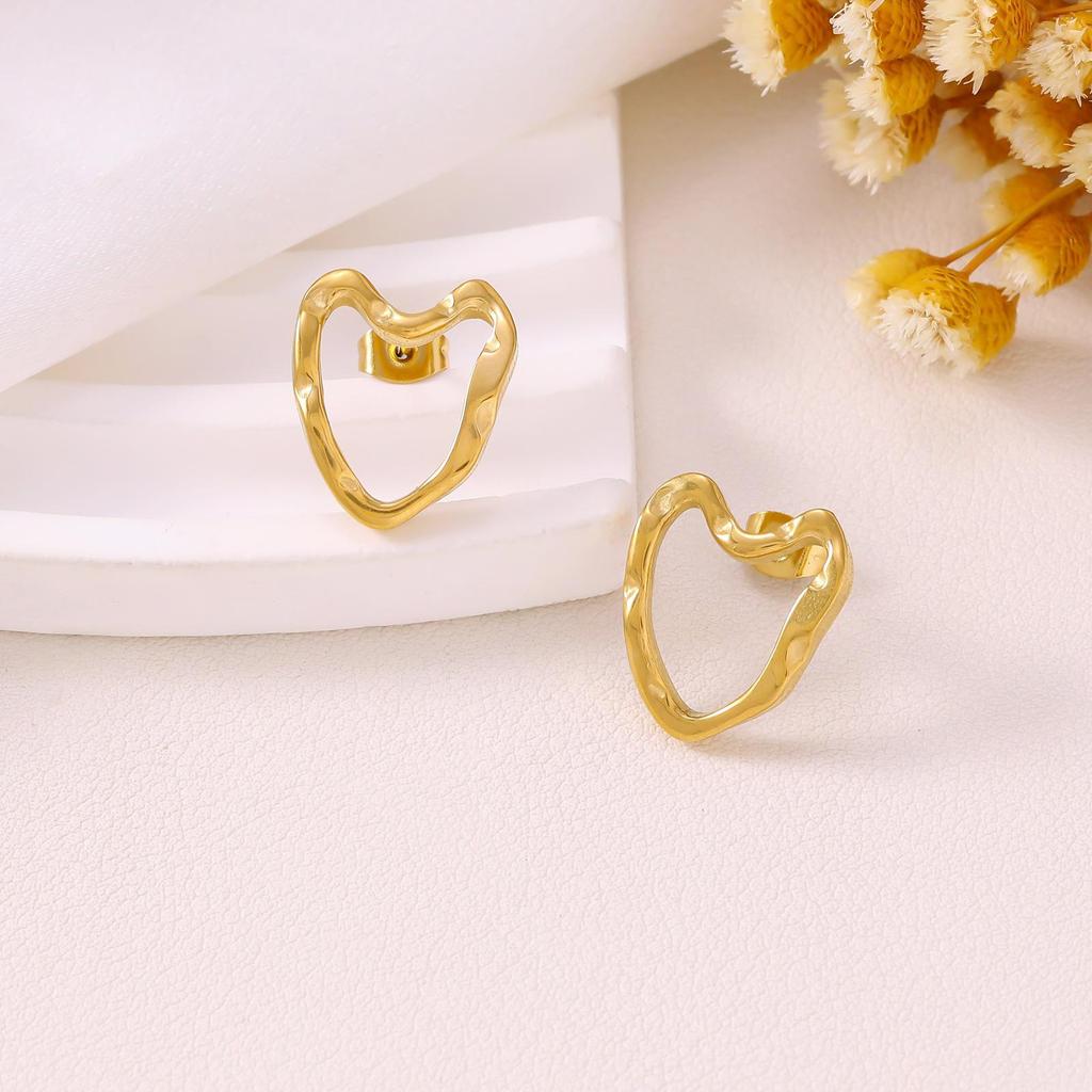 Trendy Irregular Heart-Shaped Stainless Steel Stud Earrings - Fashionable, Versatile & High-Quality