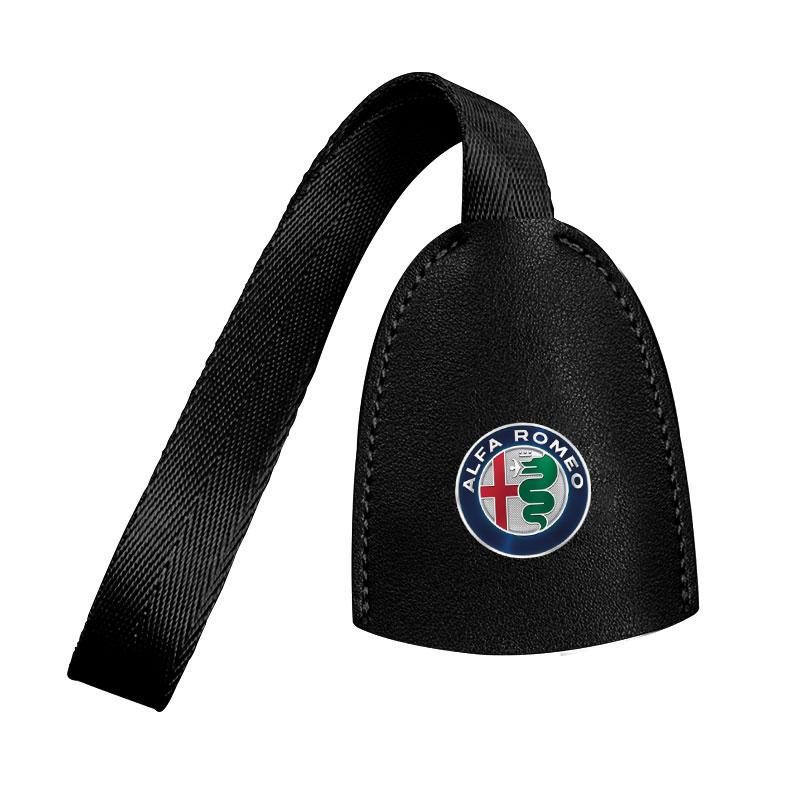 1/2pcs Leather Car Seat Back Hooks Portable Hanging Bag Rack for Alfa Romeo Giulia Giulietta MiTo Stelvio Tonale 4C 8C Disco Volante Gloria