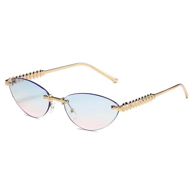 INS Stylish Cat Eye Sunglasses For Men and For Women Metal Rivet Leg Sunlight Eyeglasses Premium Outdoor Sports Eye Protection As shown