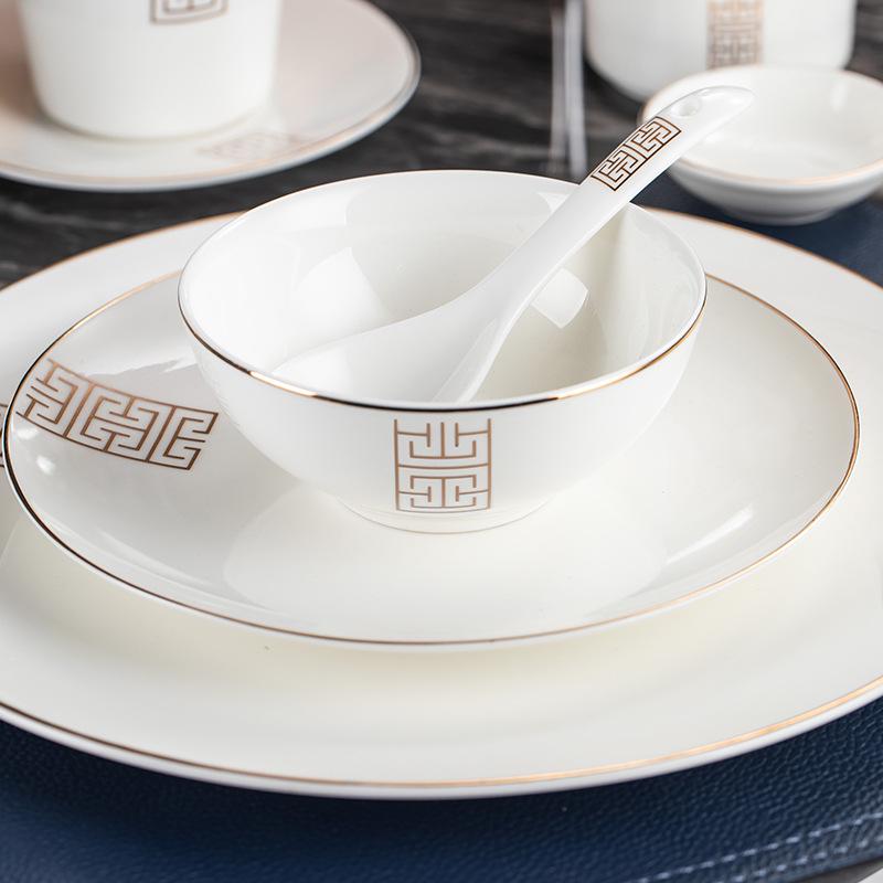 Luxury Wear-Resistant Gold Rim Bone China Dinnerware Set for Hotels and Restaurants - Includes Bowls, Plates, Spoons, Cups, and Chopsticks