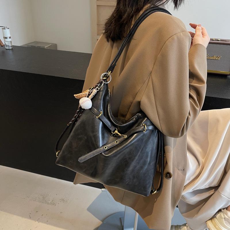 Casual Retro Commuter Tote Bag Women's Large-capacity Spring New Fashion Shoulder Bag Lightweight Backpack