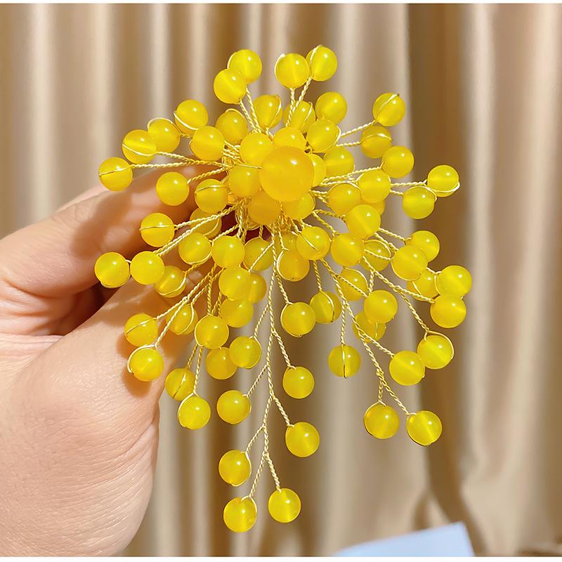 Broche en Perles d'Eau Douce Tissées à la Main - Accessoire Polyvalent Haut de Gamme