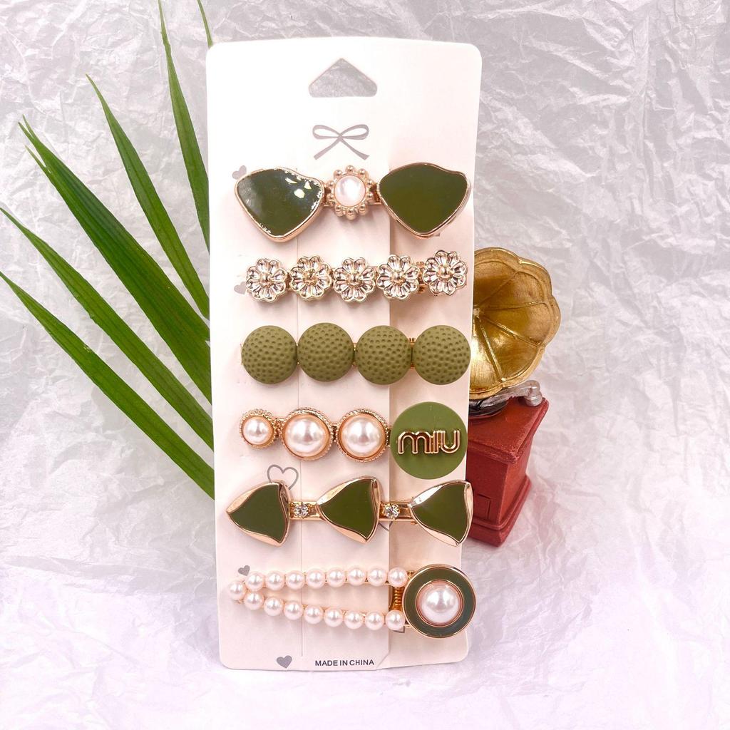 Women's Floral Pearl Hair Clip Accessory