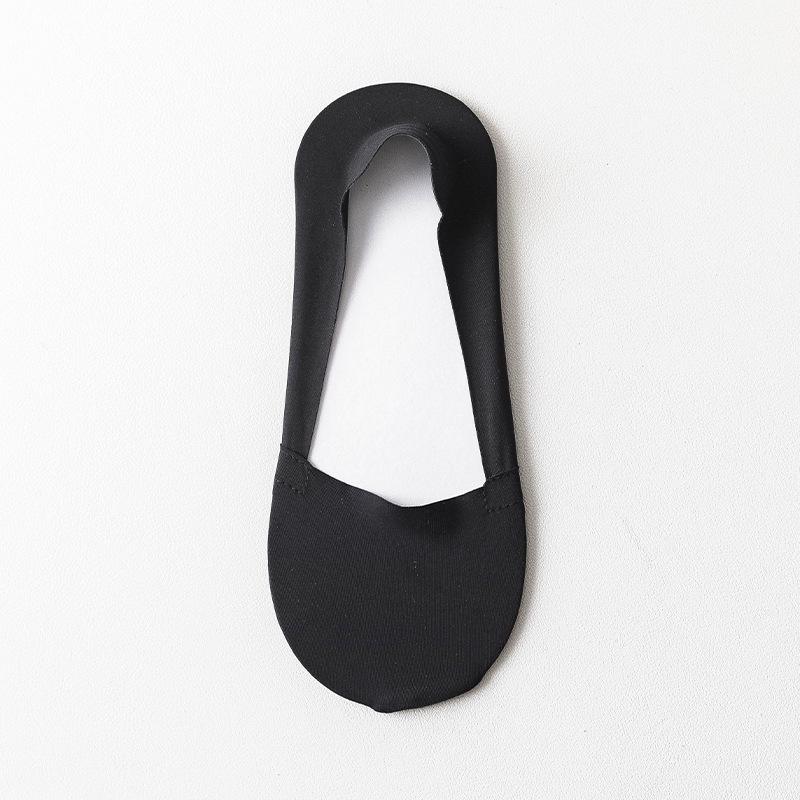 Plus Size Female Summer Thin Non Slip Non Slip Heel Shallow Mouth Invisible Ice Silk Boat Socks