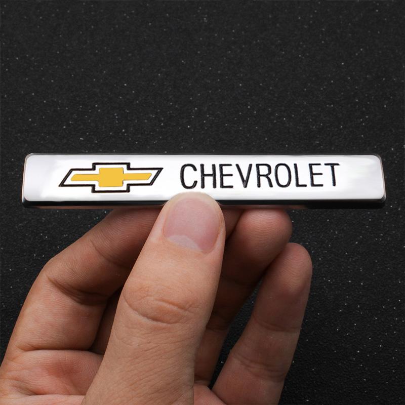 Insignias de Logo Metálico 3D Pegatinas de Estilo para Coche Calcomanías Accesorios Para Chevrolet Spark Captiva Cruze Malibu Equinox Trax Camaro Blazer