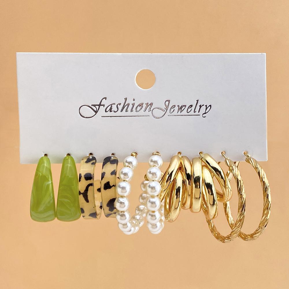 Retro Temperament C-shaped Butterfly Heart-shaped Geometric Earrings Gentle Fashion Simple Earring Set