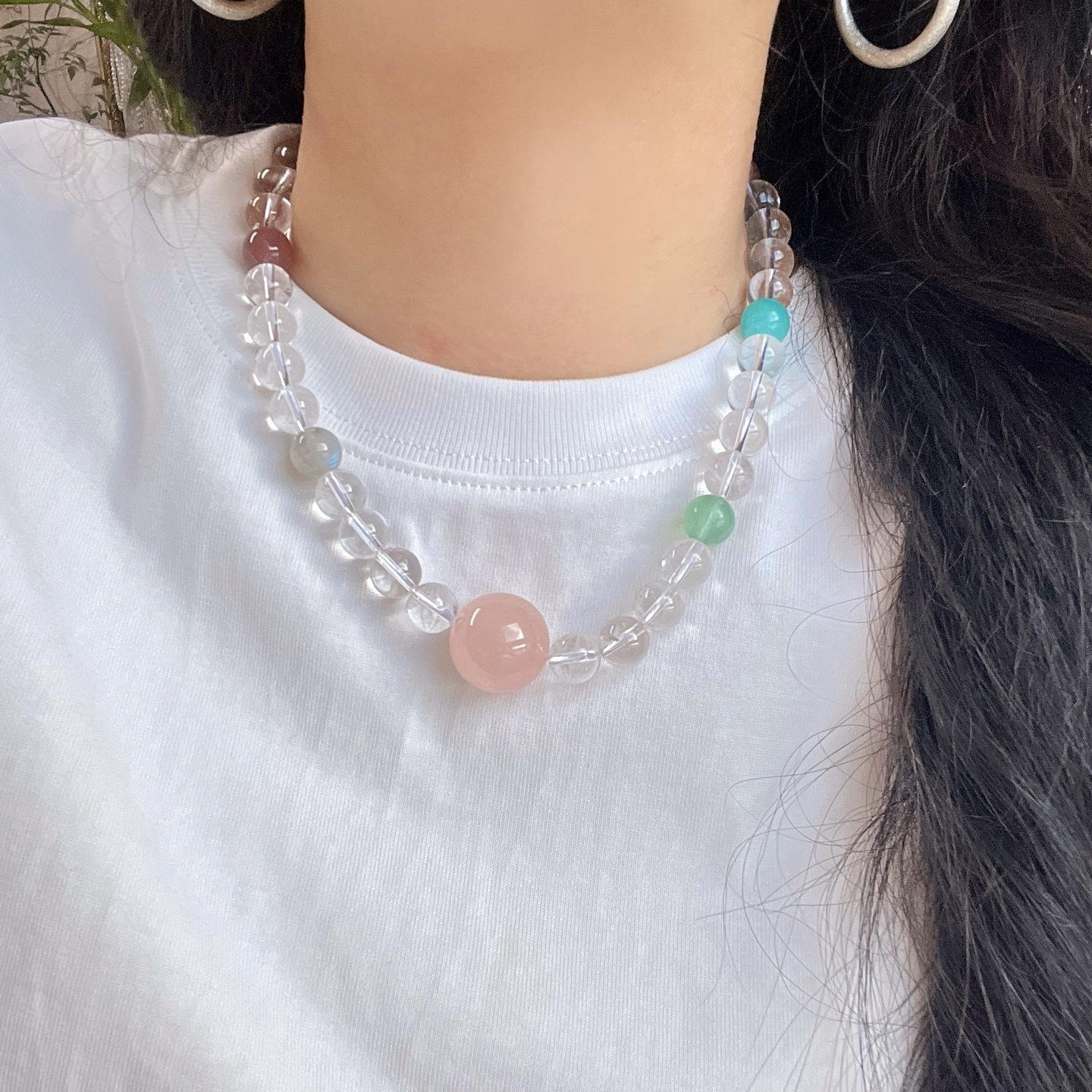 

High Quality Natural Beeswax Powder Crystal Tianhe Stone White Crystal Duobao Necklace Collarbone Chain