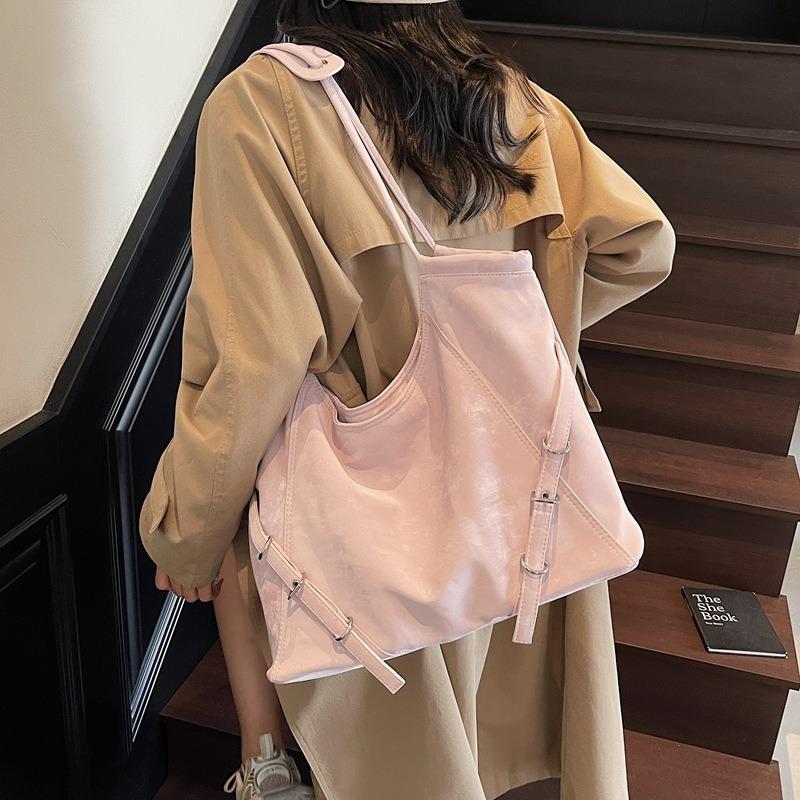 Fashion women's bag summer new casual versatile commuter tote bag large capacity shoulder bag retro bag