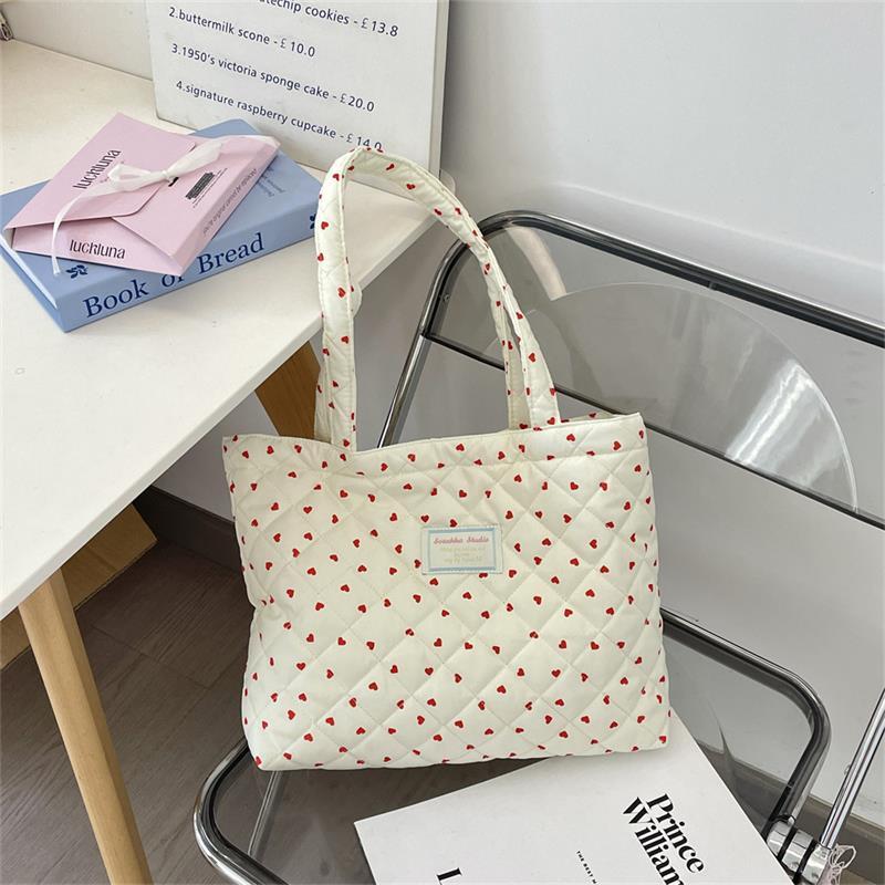 Cute Quilted Padded Heart Plaid Shoulder Bag Handbag Large Capacity Casual Commuting Tote Bag Storage Bag Girl Heart Clutch Gift