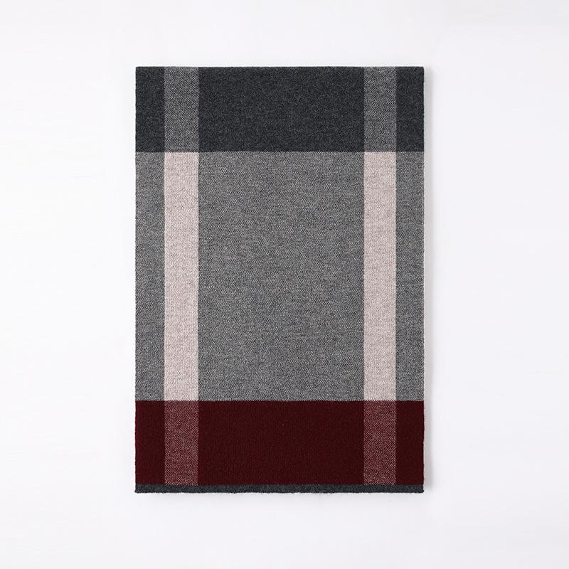 Winter new pure wool men's plaid scarf 2025 light fashion student warm wool scarf men's scarf cold protection