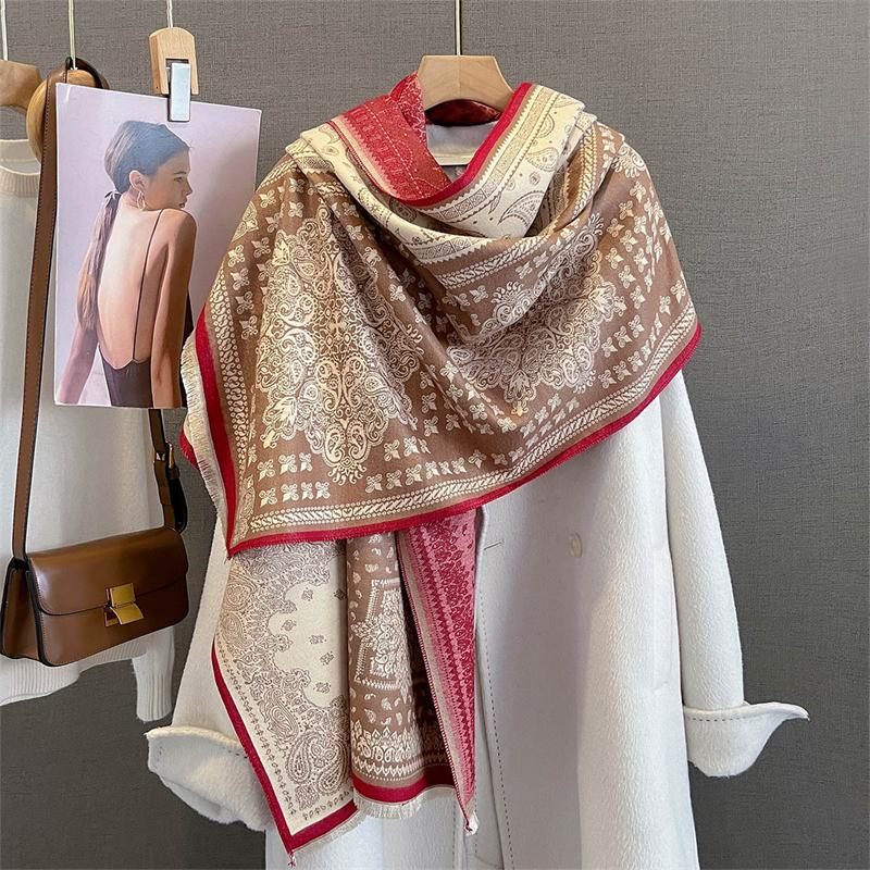 Nytt Vinter Sjal Skjerf Wrap Design Kasjmirskjerf Kvinner Varm Mote Pashmina Feminin Poncho Halsklede Echarpe Bandana