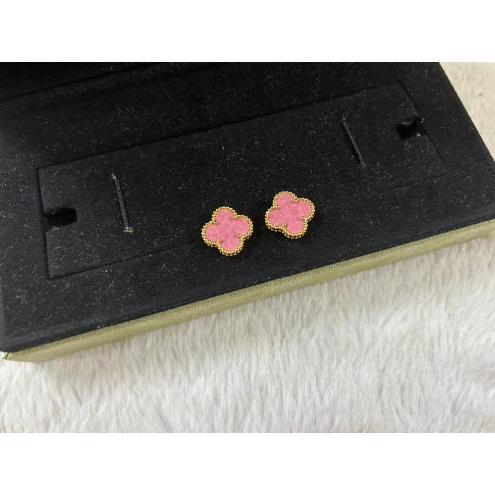 High Version Lucky Four-leaf Clover Earrings for Women 18K Fashion Light Luxury Natural White Mother-of-pearl Pair of Earrings