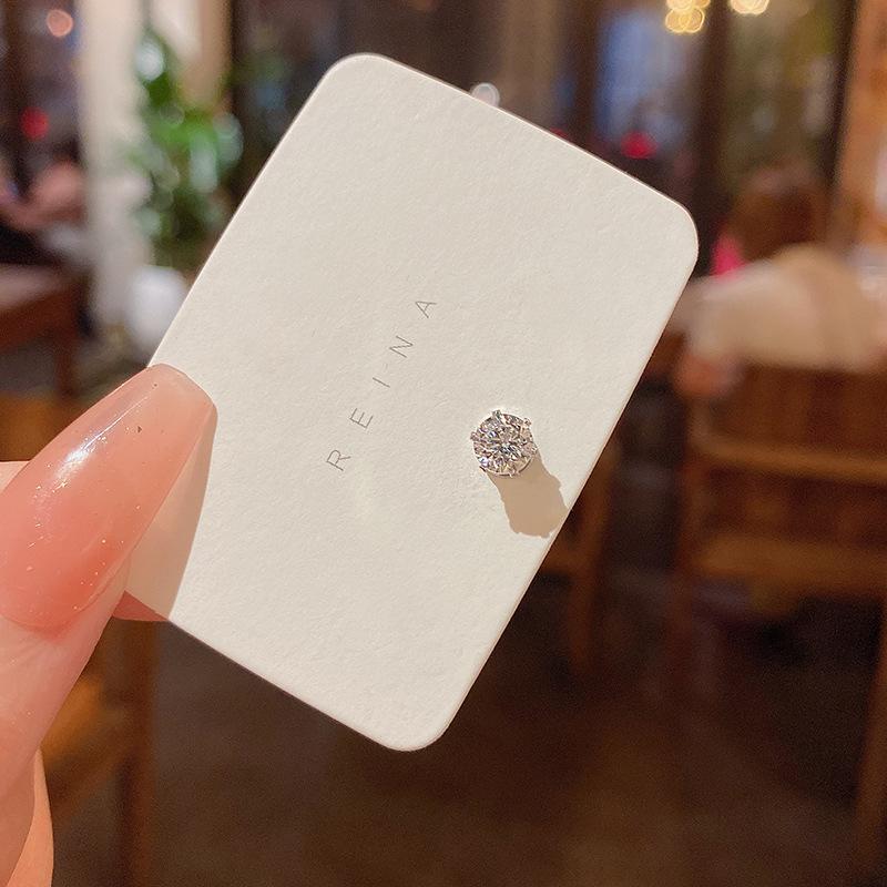 

Вишукані магнітні сережки з цирконієм: Трендові, без проколу, унісекс кліпси для вух