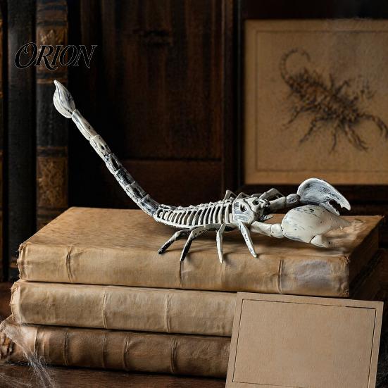 Halloween Tabletop Ornaments Animal Skeleton Figurine, Realistic Crow Rat Scorpion Bone Props for Haunted House Decorations House, Plastic Skull Decor
