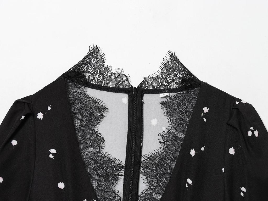 Waist-Cinching Slimming Dress: Women's European & American Style, Sexy Lace Patchwork, V-Neck Print