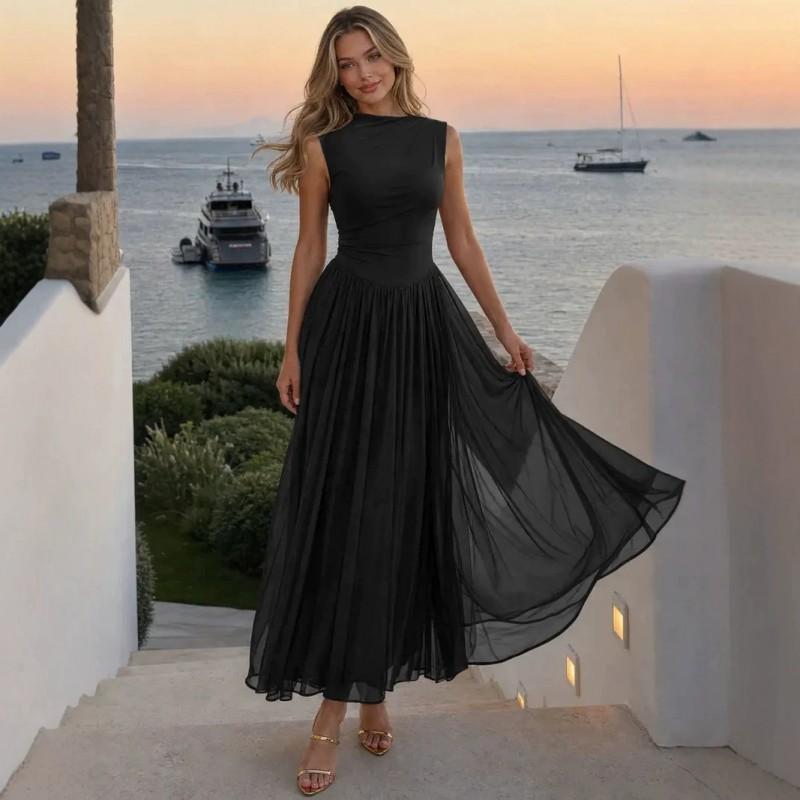 Elegantní bezešvé síťované večerní šaty s řaseným pasem, áčková, splývavá. Formální společenské šaty pro svatebního hosta.