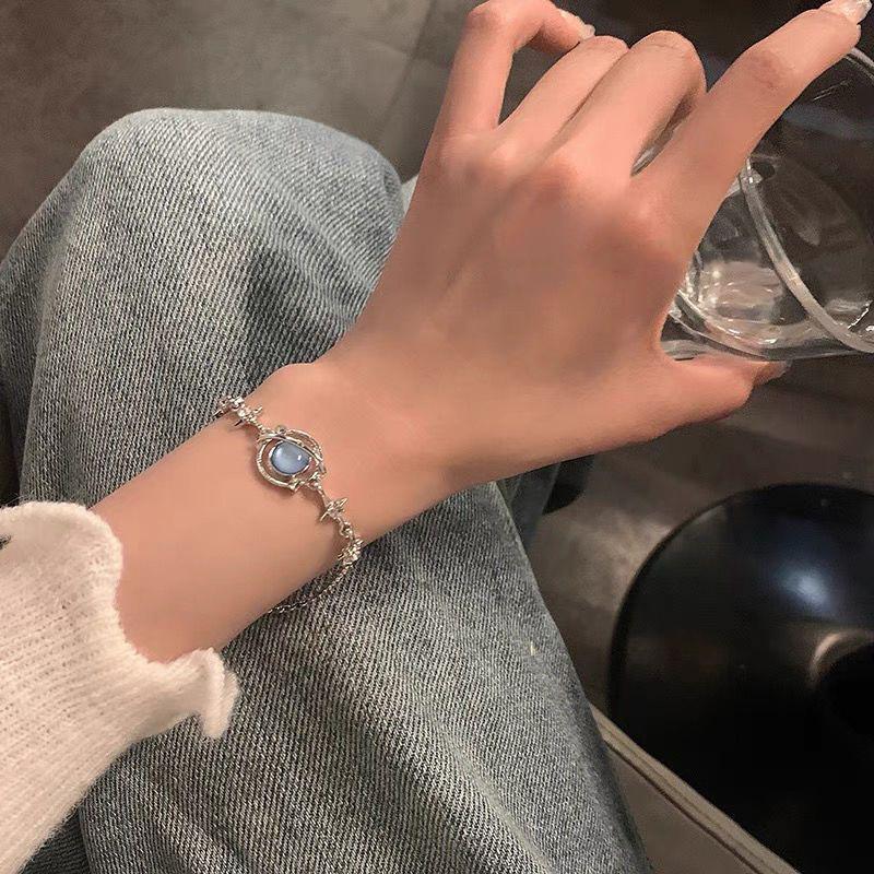 Sweet Fashion Planet Bracelet For Women Charm Light Luxury Blue Moonstone Crystal Stars Bracelet Girls Exquisite Jewelry Gift