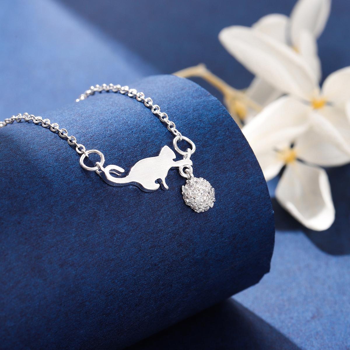

New Fashion Cat Play Ball 925 Sterling Silver Jewelry Personality Animal Necklaces XL247 серебряный