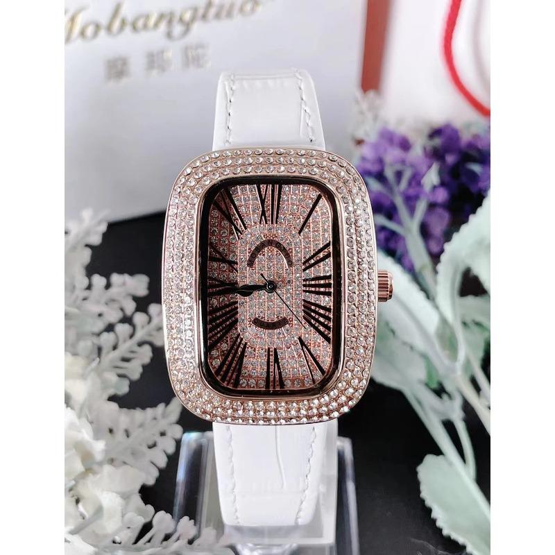 Women Quartz Watch Tonneau Oval Case Diamond Iced Out Reloj Roman Numerals Dial Luxury Clock Ladies Vintage Wristwatch