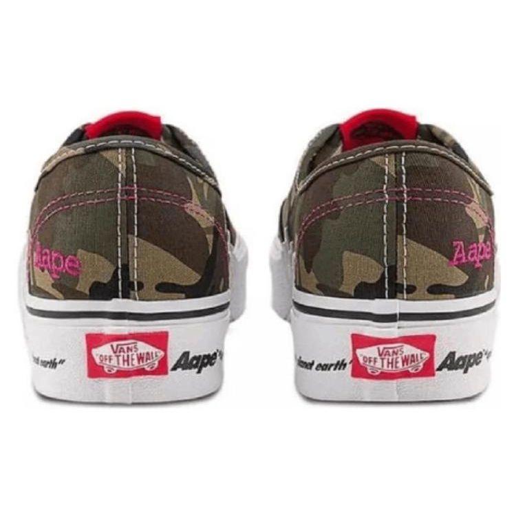 Vans AAPE X Authentic Bolt - Green Camo Unisex Sneakers Pink VN000BWCCMA