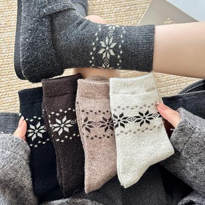 Wool Socks Children'S Season Mid-Tube Socks Trendy Retro Snowflake Fleece Thickened Warm Cashmere Stacking Socks Women