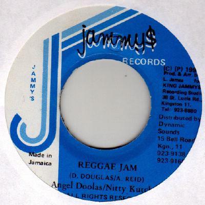 

7-дюймовая пластинка ANGEL DOOLAS / NITTY KUTCHIE - Reggae Jam NONE Jammy s Records 1995 Ямайка Регги, Ска и Даб Б/У