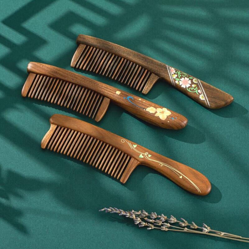 Tan Mujiang Green Sandalwood Hair Comb Gift Set