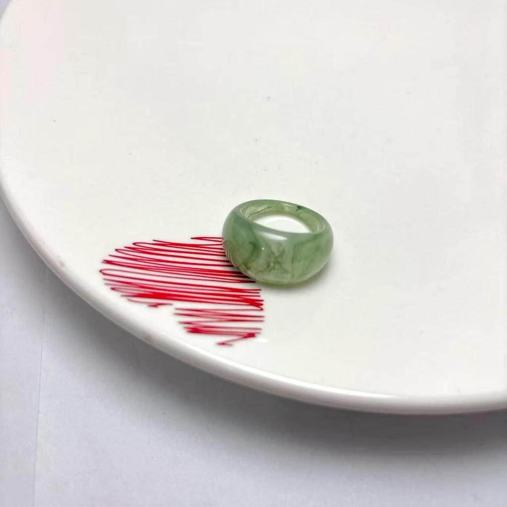 Sada prstenů z pryskyřice a acetátu v mixu barev, kulatý a čtvercový, pro ženy