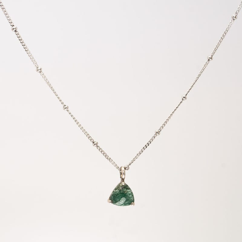 HARANG HR 25N_Triangle Cut Gem Necklace