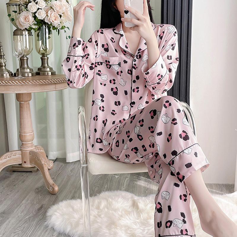 1011 new ice silk pajamas women's cartoon kitten cute personality long-sleeved trousers can be worn outside loungewear set