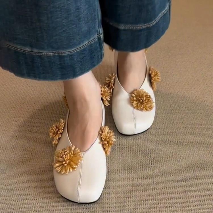 Cowhide Version~ French Retro Flower with Skirt Square Head Flat Sole Single Shoes Women's Shallow Mouth Shoes One Pedal Small Leather Shoes