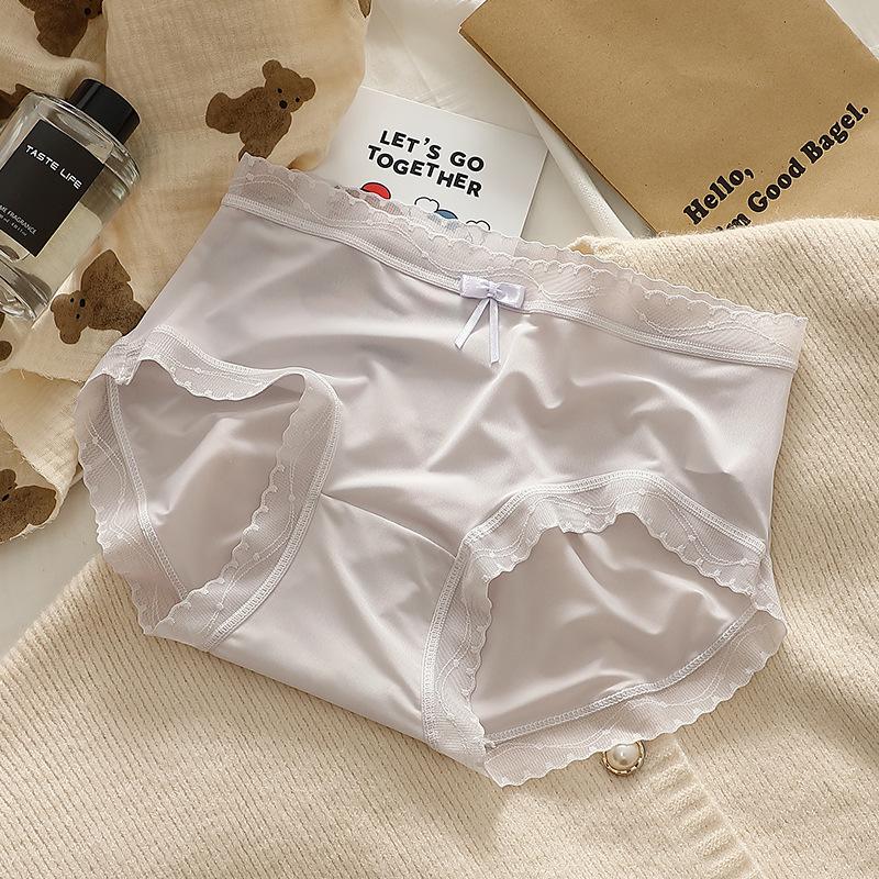 Women's Spring Summer Simple Solid Color Ice Silk Cool Traceless Cotton Bottom Crotch Triangle Briefs