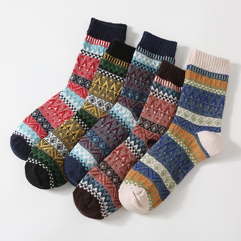 Men's Autumn/Winter Thick Warm Wool Mid-Calf Socks - Japanese Retro Ethnic Style, Small Diamond Pattern