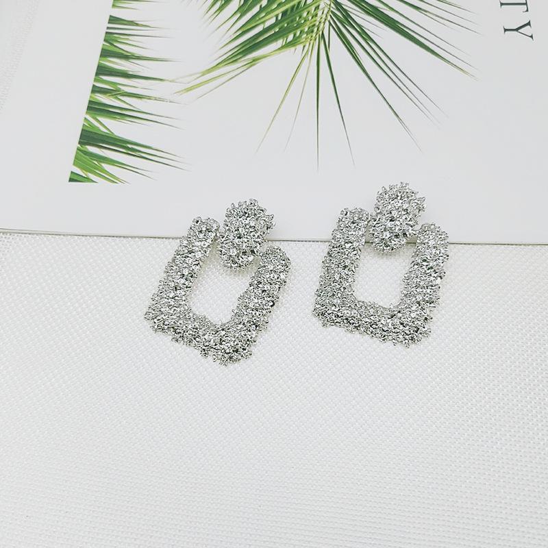 Sincere Jewelry European and American Exaggerated Atmosphere Matte Hipster Geometric Earrings, Creative Personalized Relief Trapezoidal Long Gold