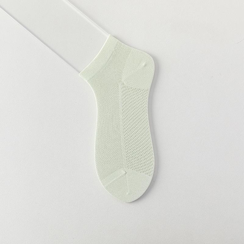 Silk Stockings for Children, Short Style, Odor-resistant, Sweat-absorbent, Antibacterial, Non-slip, for Ladies, White Mid-calf Length