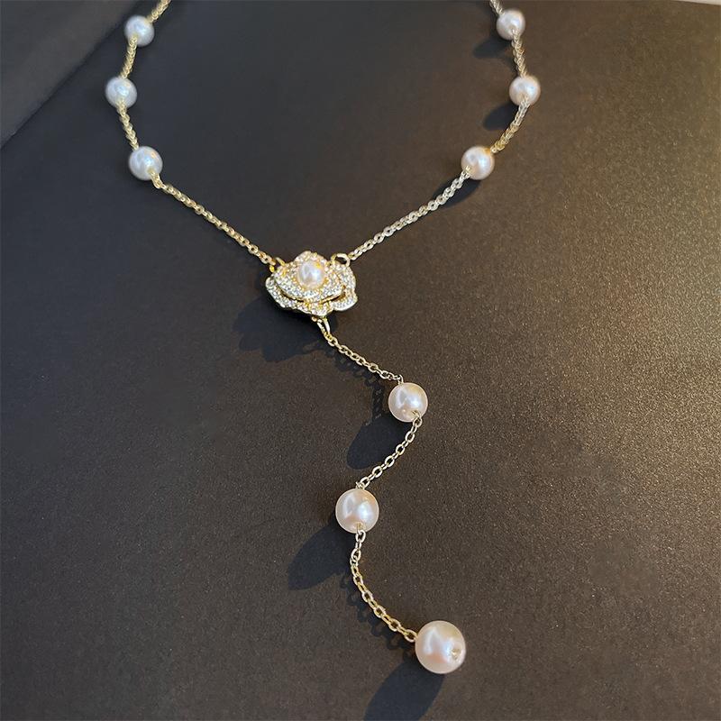 Sweet Internet celebrity pearl zircon flower necklace elegant long temperament sweater collarbone chain necklace
