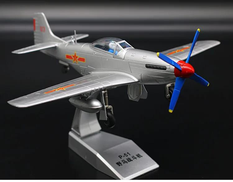 Diecast 1:48 Scale P51 Mustang Fighter Alloy Model Toy Simulates Military Combat Aircraft Model Souvenir Display Ornaments