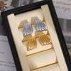 Mehrschichtige Metall Glänzende 18K Gold Plated Stecker Ohrringe Wasserdicht Welle Klobig Statement Ohrring Retro Zirkon für Damen Schmuck