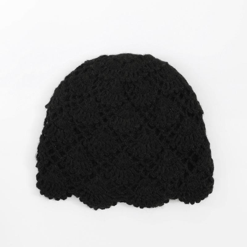 Beret women's autumn and winter handmade knitted wool hat double-layer warm and windproof retro niche stacked bag head cold hat