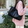 Design Tote Bag Popular Niche Fashion Large Capacity Daily Commuting Class Shoulder Bag