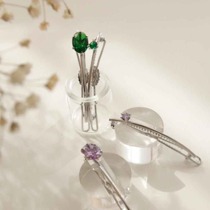 

J.Lauren Big Color Cubic Point Hair Clip Set H0849 white