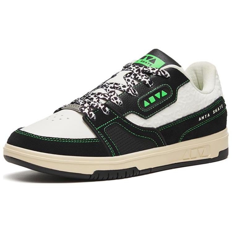 Anta Jie Ao Non slip Lightweight Low top Skateboard Shoes Women's Black White Green 122248090S-1
