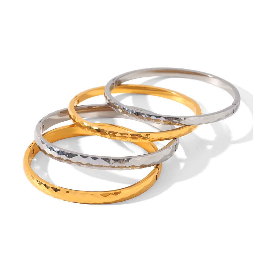18k Gold Quilted Irregular Bangle for Women, High-end Versatile Bracelet, Titanium Steel Cuff