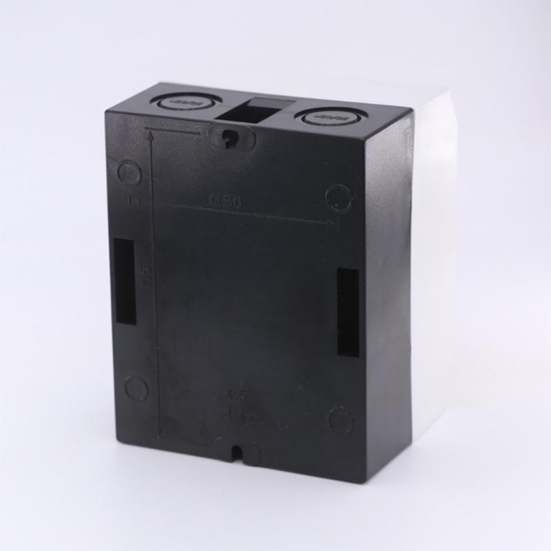 Strong 32Amp 3 Poles Disconnect Switches With Waterproof Enclosures Reliable Insulation for Harsh Environment Use