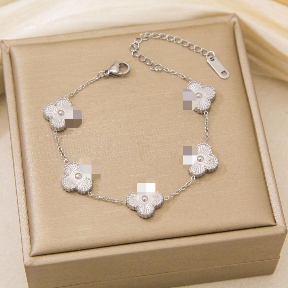 Titanium Steel Lucky Four-leaf Clover Bracelet 13mm Double-sided Non-fading Ladies' Elegant Jewelry