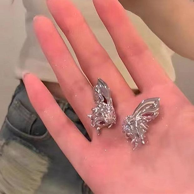 Women's Bow Tassel Ear Clip – High-End, No-Piercing Earring for Summer Style
