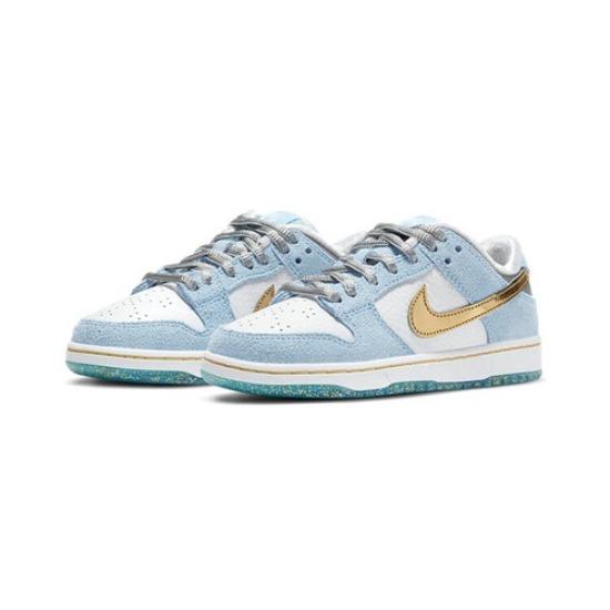 

Nike Dunk Low SB x Sean Cliver Holiday Special DJ2519-400 EU 34