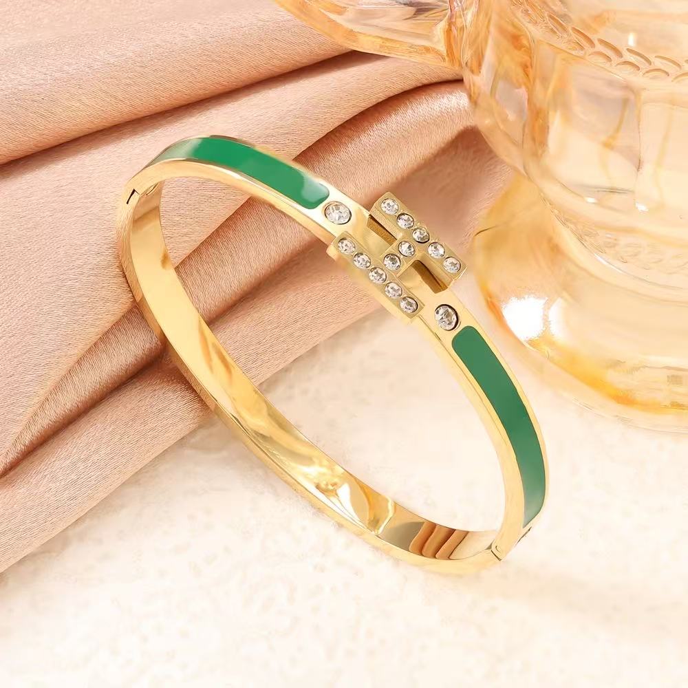 Light Luxury High-end Titanium Steel Bracelet with Letter H, Fashionable and Versatile Bracelet for Women