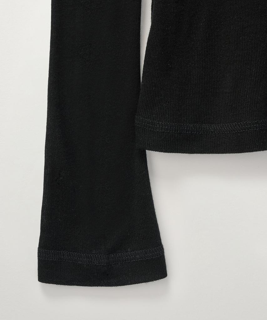 Seteo (W) Slim Fit Layered Long Sleeve Black