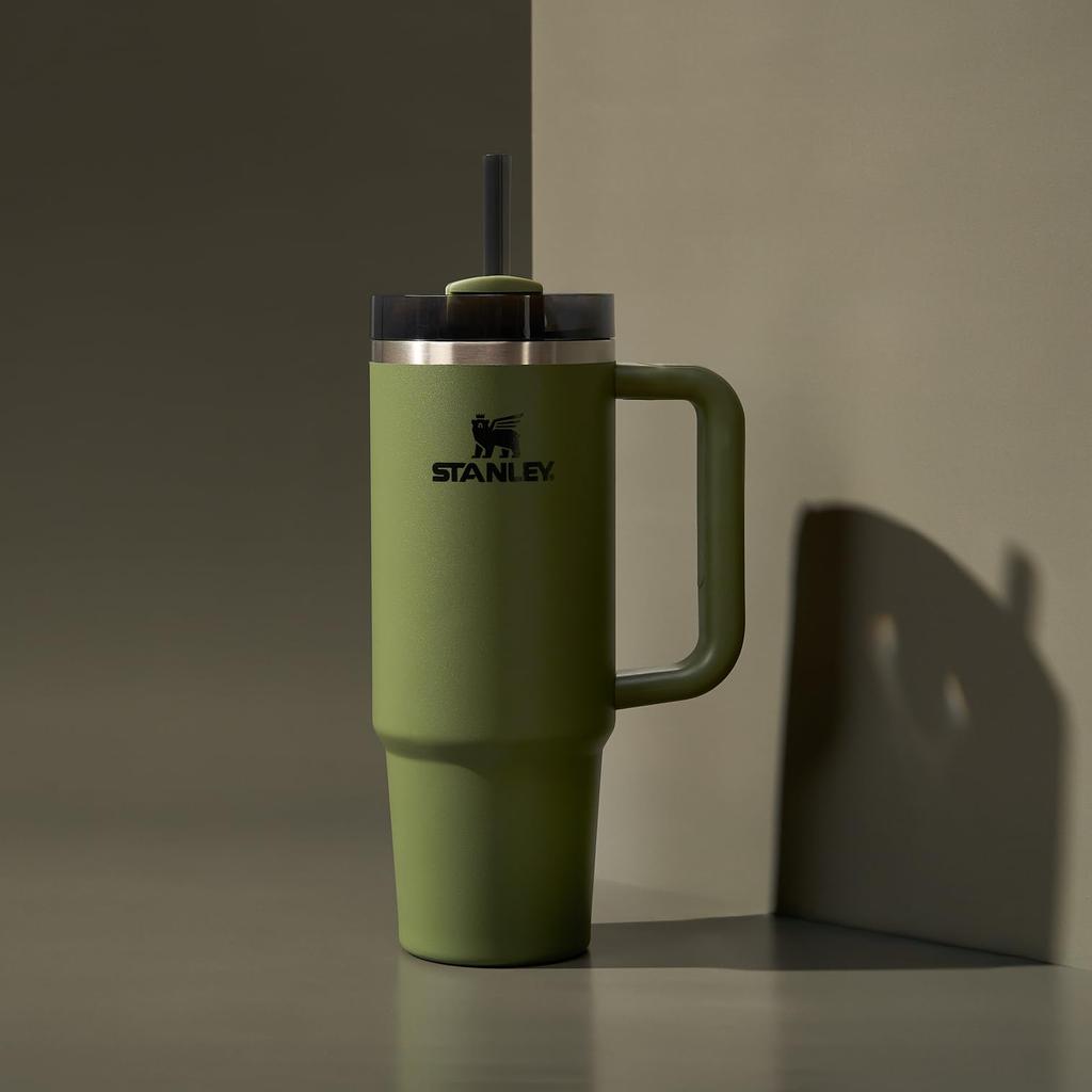 Stanley 1913 Quencher Flow State Vacuum Insulated Dried 30 oz L H2.0 Tumbler, Pine, / 0.89